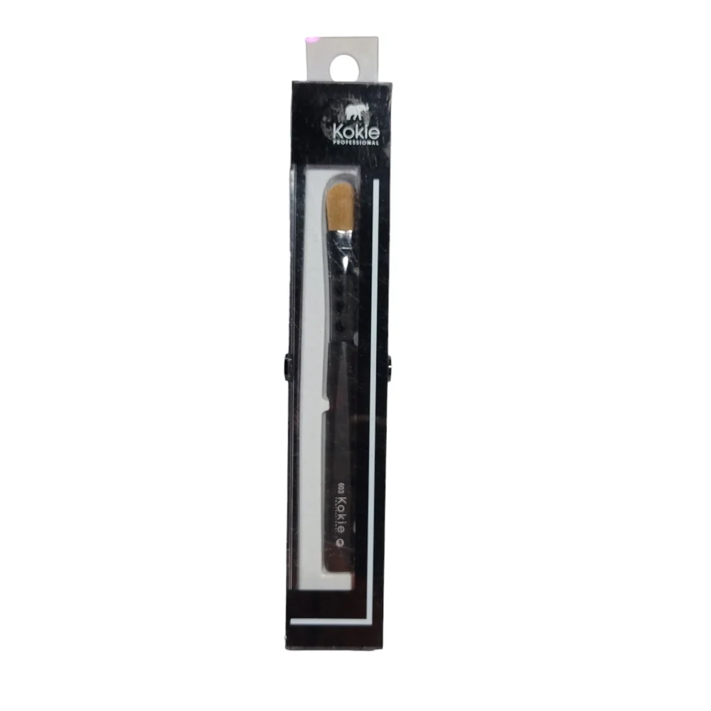 NIB NWOT Kokie Professional BR603 Large Concealer Brush